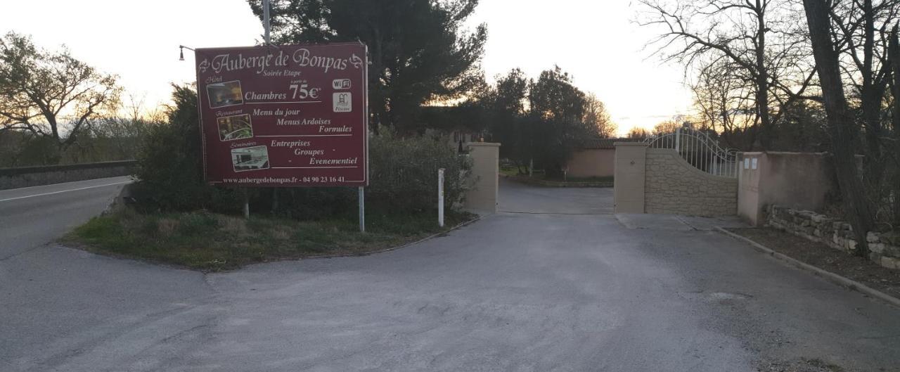 Hotel Auberge De Bonpas Logis De France Avignone Esterno foto